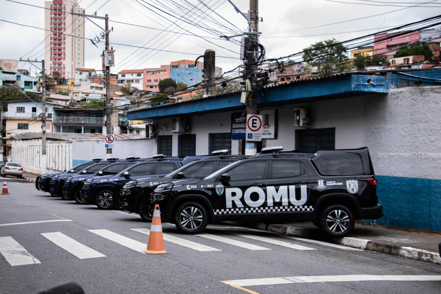 guarda-civil-de-carapicuiba-recebe-novas-viaturas