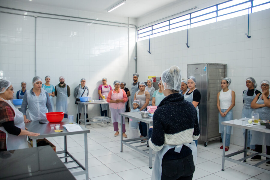 prefeitura-de-carapicuiba-e-senai-disponibilizam-380-vagas-em-cursos-profissionalizantes-gratuitos