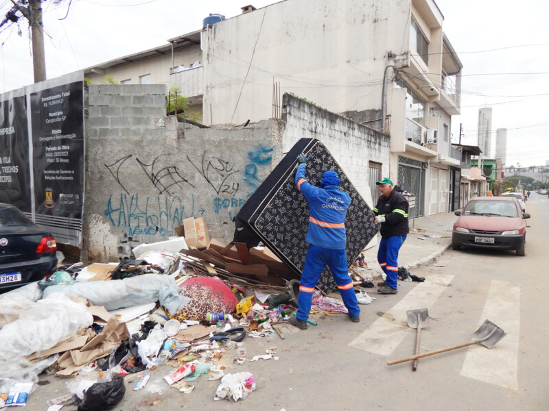 combate-ao-descarte-irregular-acoes-de-limpeza-urbana-sao-reforcadas-na-cidade