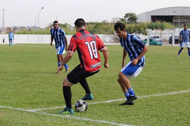 65E---Planalto-(vermelho)-x-(azul)-Paulistano---1ªDivisão.jpg