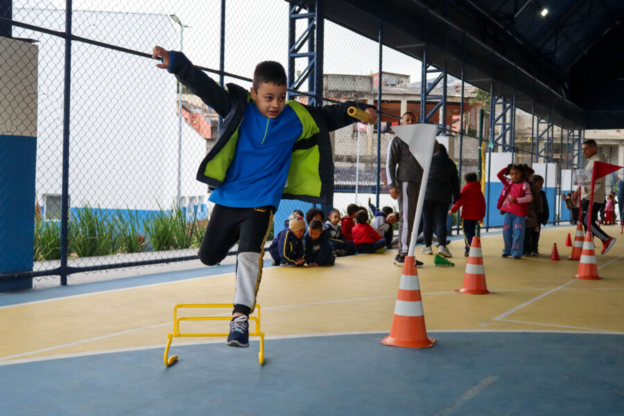 4-festival-de-miniatletismo-reune-criancas-em-atividades-esportivas